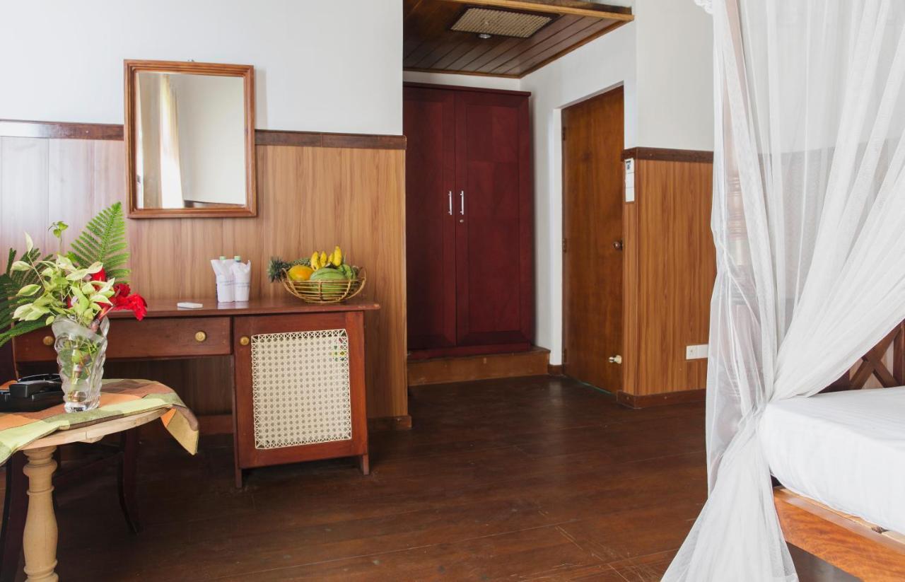 Hotel Neptune Bay Unawatuna Beach Eksteriør bilde