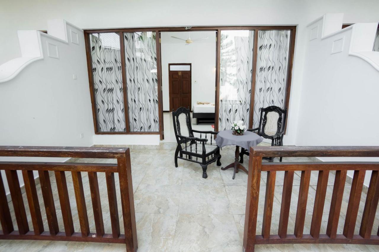 Hotel Neptune Bay Unawatuna Beach Eksteriør bilde