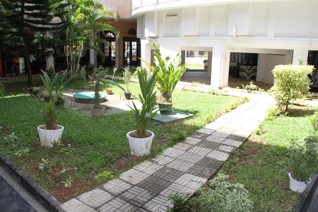 Hotel Neptune Bay Unawatuna Beach Eksteriør bilde