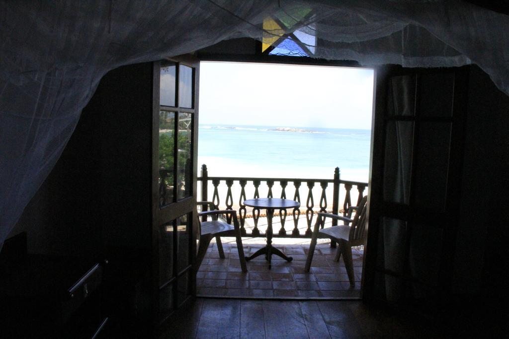 Hotel Neptune Bay Unawatuna Beach Eksteriør bilde