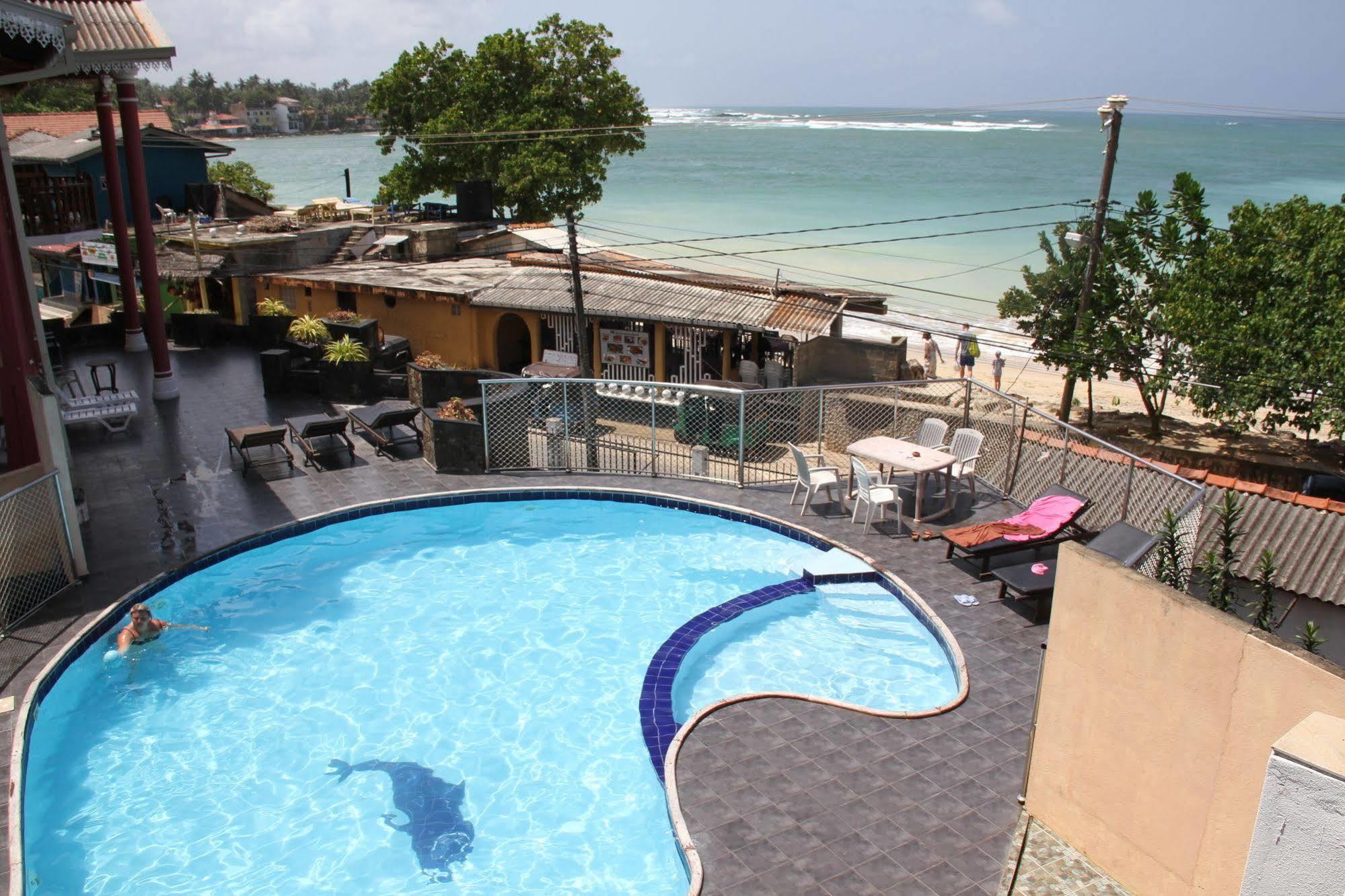 Hotel Neptune Bay Unawatuna Beach Eksteriør bilde